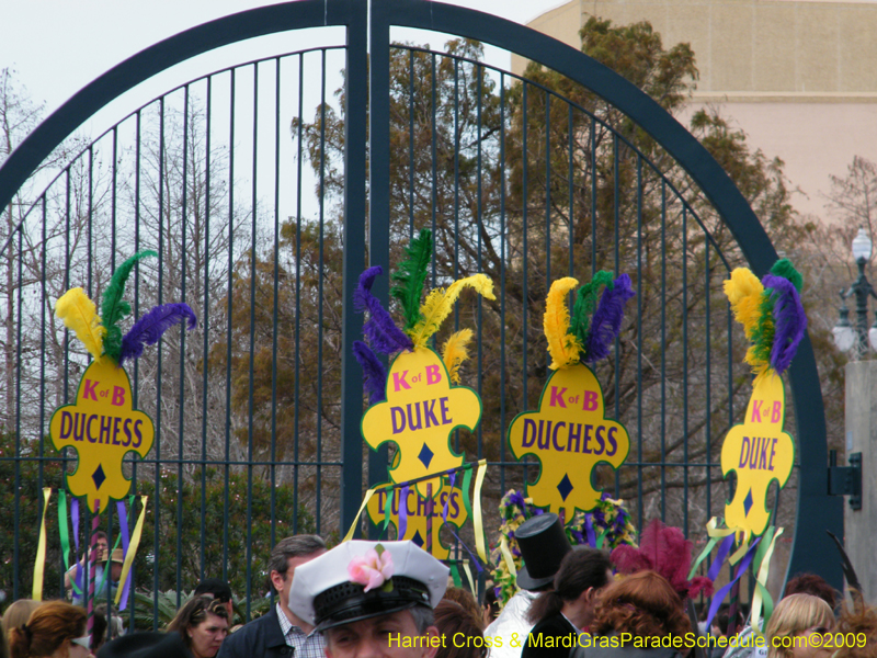 2009-Mystic-Krewe-of-Barkus-Mardi-Gras-French-Quarter-New-Orleans-Dog-Parade-Harriet-Cross-7187