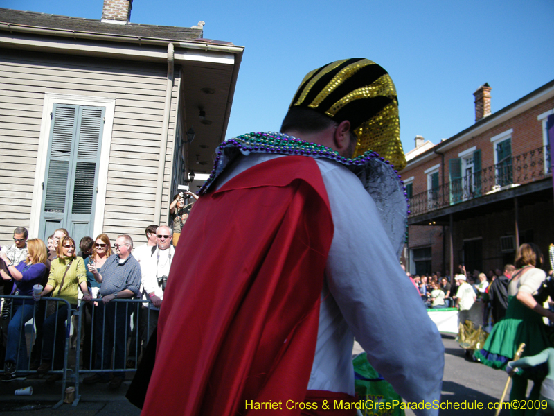 2009-Mystic-Krewe-of-Barkus-Mardi-Gras-French-Quarter-New-Orleans-Dog-Parade-Harriet-Cross-7286