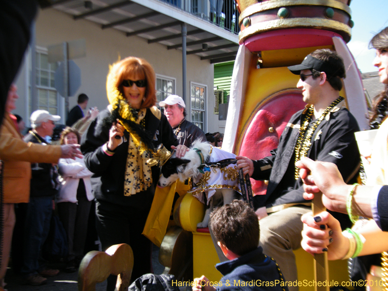 Mystic-Krewe-of-Barkus-2010-HC-Dog-Parade-Mardi-Gras-New-Orleans-8218