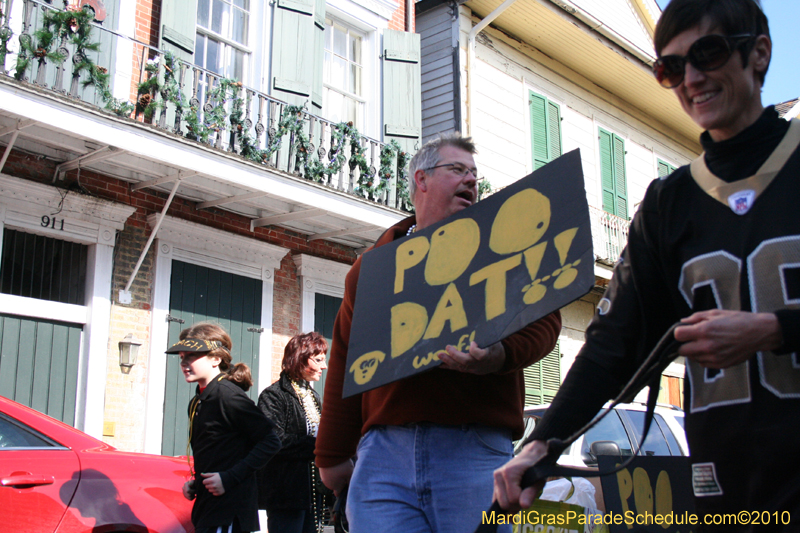Mystic-Krewe-of-Barkus-Mardi-Gras-2010-French-Quarter-4948
