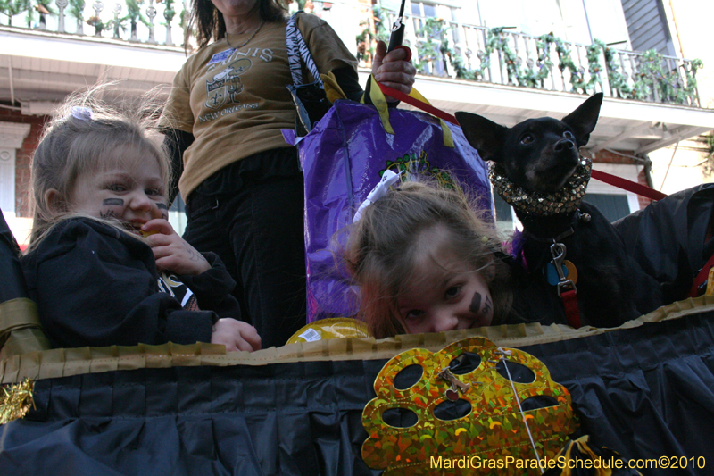 Mystic-Krewe-of-Barkus-Mardi-Gras-2010-French-Quarter-4997