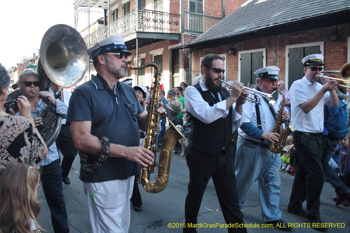 2016-Mystic-Krewe-of-Barkus-004622
