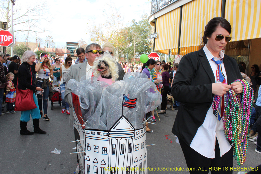 2016-Mystic-Krewe-of-Barkus-hc005405