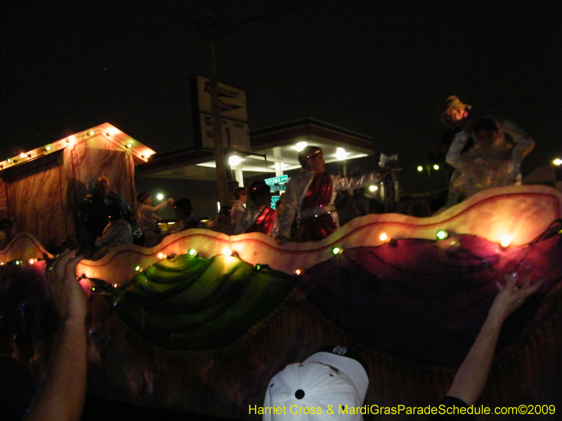 2009-Krewe-of-Caesar-Metairie-Louisiana-Mardi-Gras-Harriet-Cross-6652