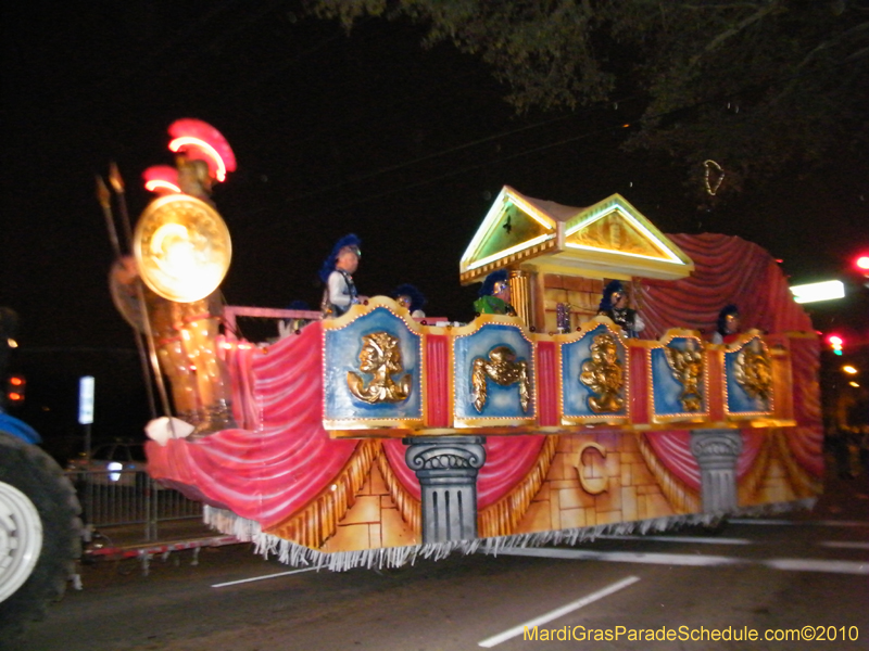Krewe-of-Caesar-2010-Metairie-Mardi-Gras-7910