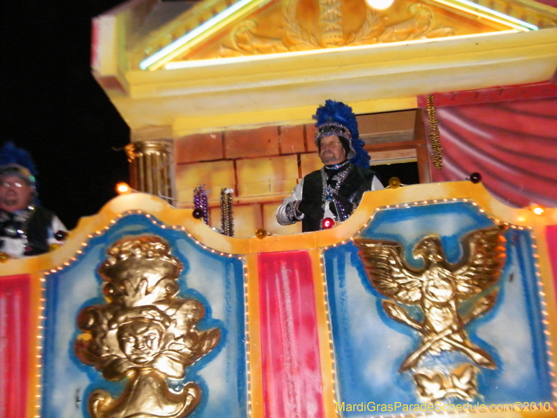 Krewe-of-Caesar-2010-Metairie-Mardi-Gras-7911