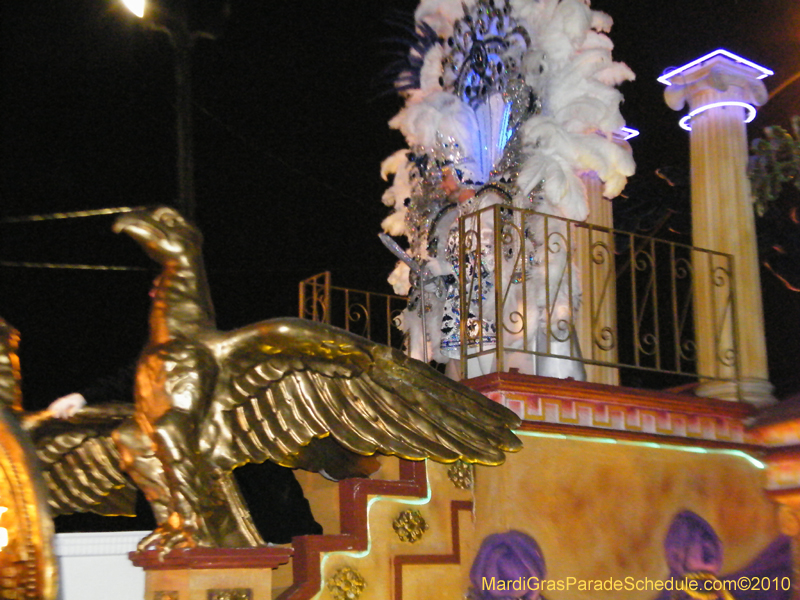 Krewe-of-Caesar-2010-Metairie-Mardi-Gras-7924