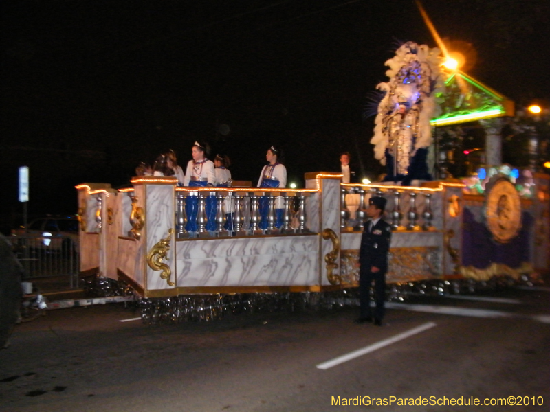 Krewe-of-Caesar-2010-Metairie-Mardi-Gras-7934