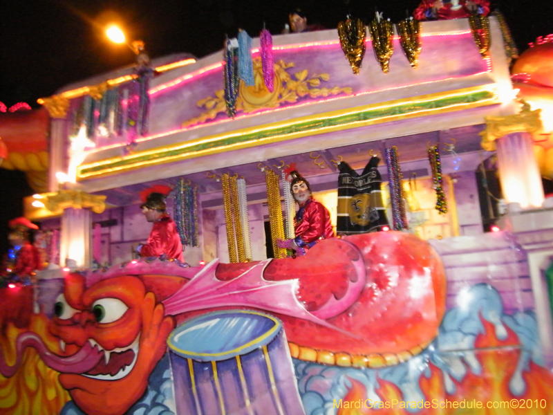 Krewe-of-Caesar-2010-Metairie-Mardi-Gras-7970