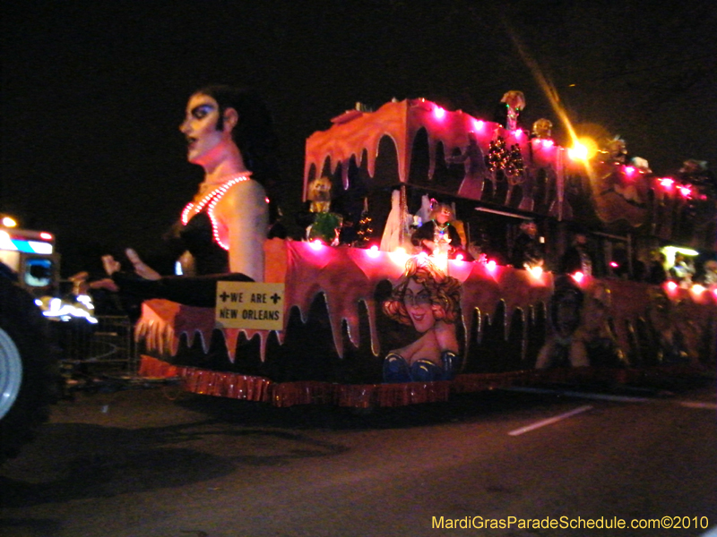 Krewe-of-Caesar-2010-Metairie-Mardi-Gras-7987