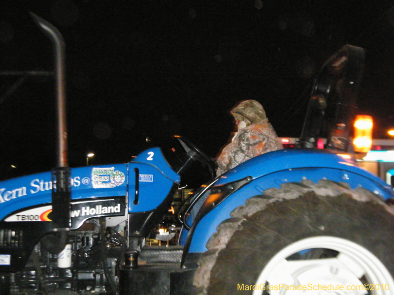 Krewe-of-Caesar-2010-Metairie-Mardi-Gras-8028
