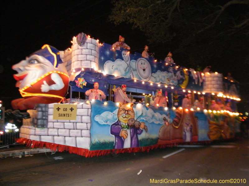 Krewe-of-Caesar-2010-Metairie-Mardi-Gras-8046