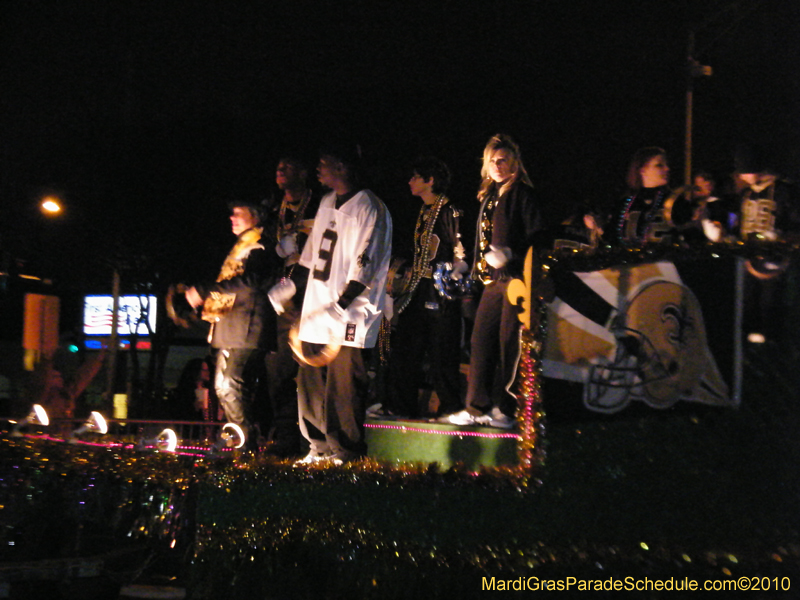 Krewe-of-Caesar-2010-Metairie-Mardi-Gras-8060