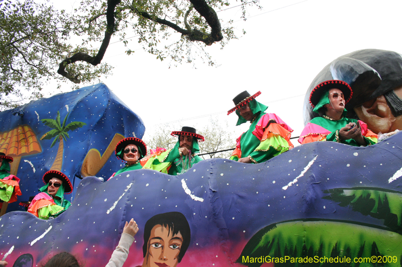 Krewe-of-Carrollton-2009-Mardi-Gras-New-Orleans-Louisiana-0124