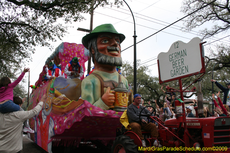 Krewe-of-Carrollton-2009-Mardi-Gras-New-Orleans-Louisiana-0143