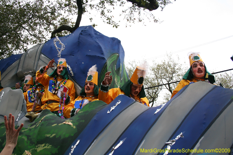 Krewe-of-Carrollton-2009-Mardi-Gras-New-Orleans-Louisiana-0156