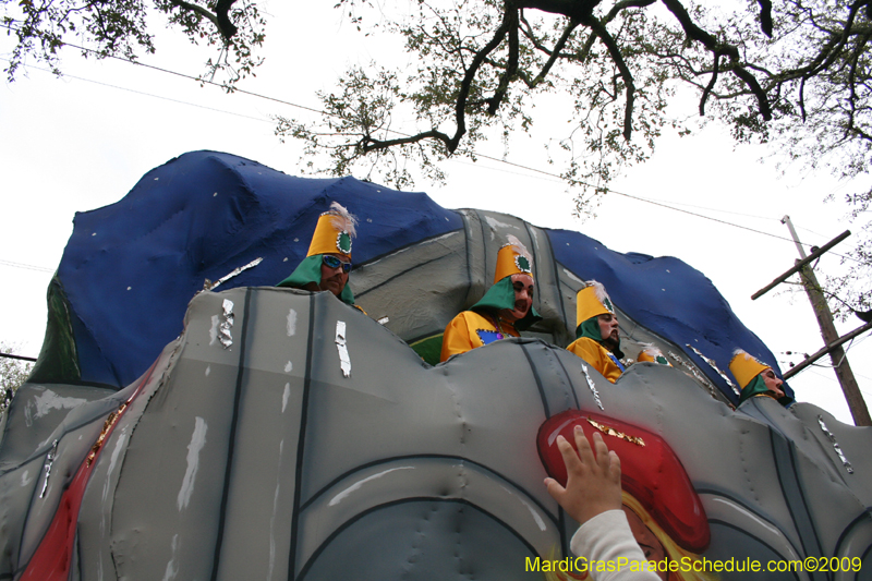 Krewe-of-Carrollton-2009-Mardi-Gras-New-Orleans-Louisiana-0158