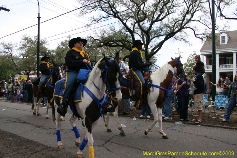 Krewe-of-Carrollton-2009-Mardi-Gras-New-Orleans-Louisiana-0161