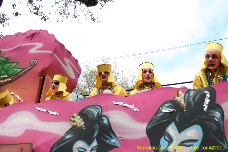 Krewe-of-Carrollton-2009-Mardi-Gras-New-Orleans-Louisiana-0191