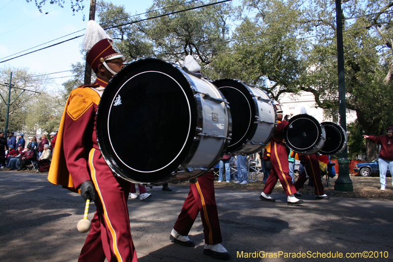 Krewe-of-Carrollton-New-Orleans-Mardi-Gras-4440