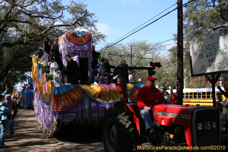 Krewe-of-Carrollton-New-Orleans-Mardi-Gras-4447