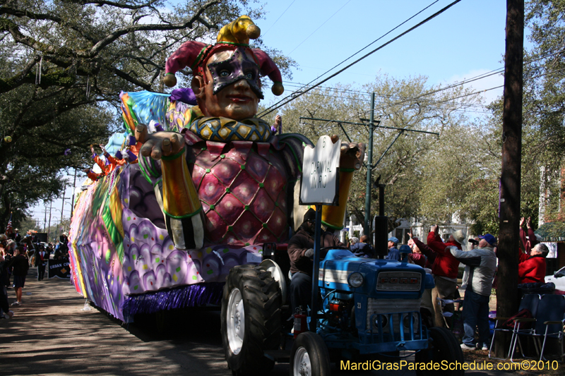 Krewe-of-Carrollton-New-Orleans-Mardi-Gras-4464
