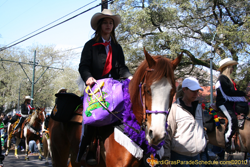 Krewe-of-Carrollton-New-Orleans-Mardi-Gras-4478