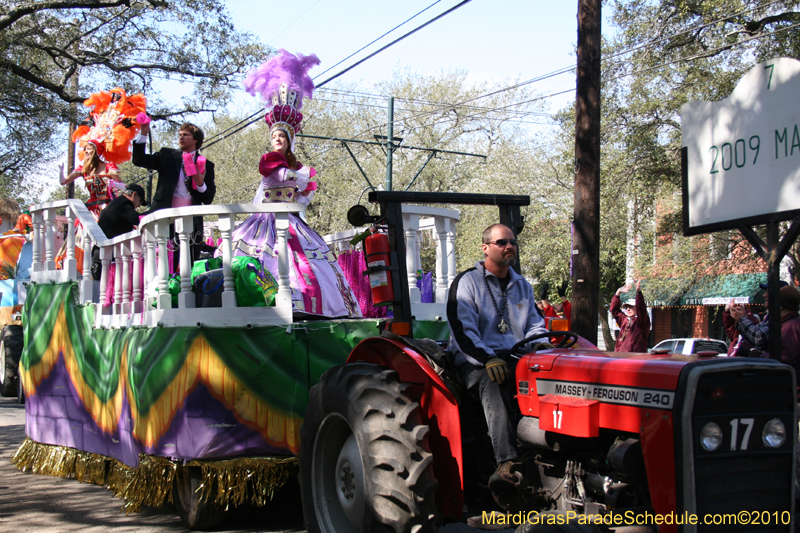 Krewe-of-Carrollton-New-Orleans-Mardi-Gras-4482