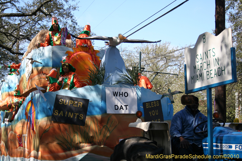 Krewe-of-Carrollton-New-Orleans-Mardi-Gras-4485