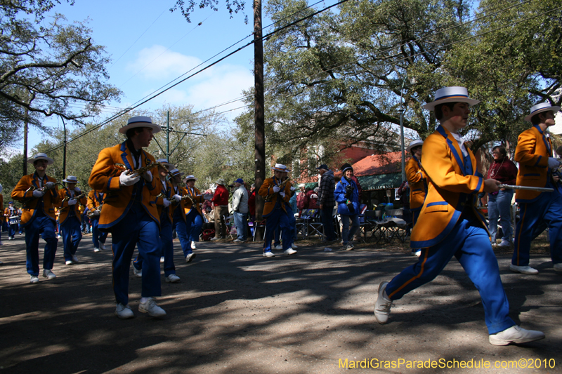 Krewe-of-Carrollton-New-Orleans-Mardi-Gras-4504