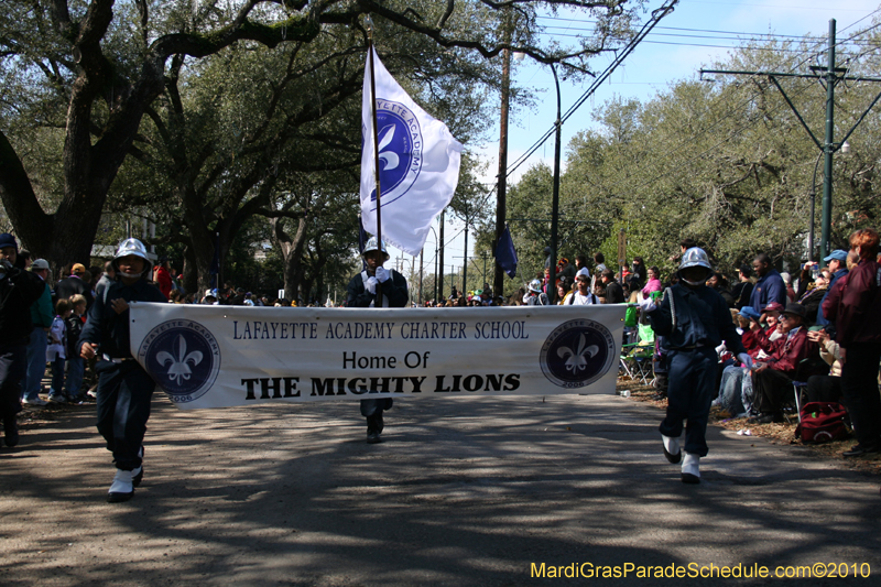 Krewe-of-Carrollton-New-Orleans-Mardi-Gras-4513