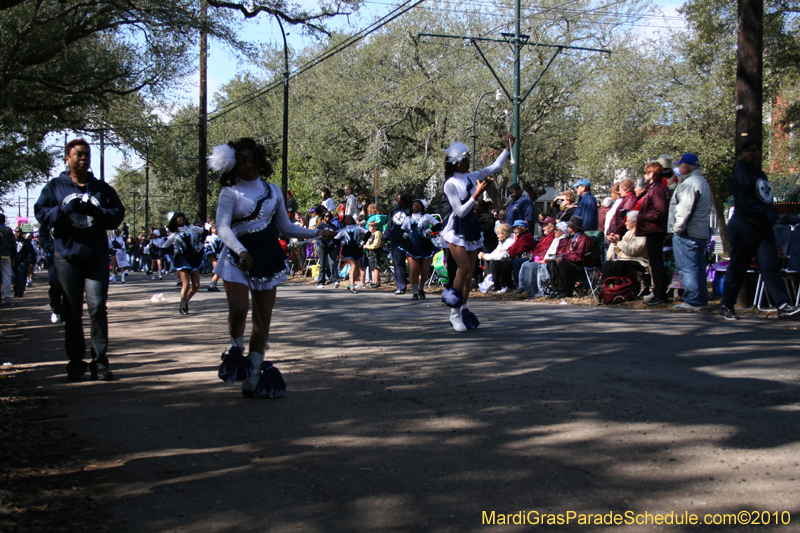 Krewe-of-Carrollton-New-Orleans-Mardi-Gras-4517
