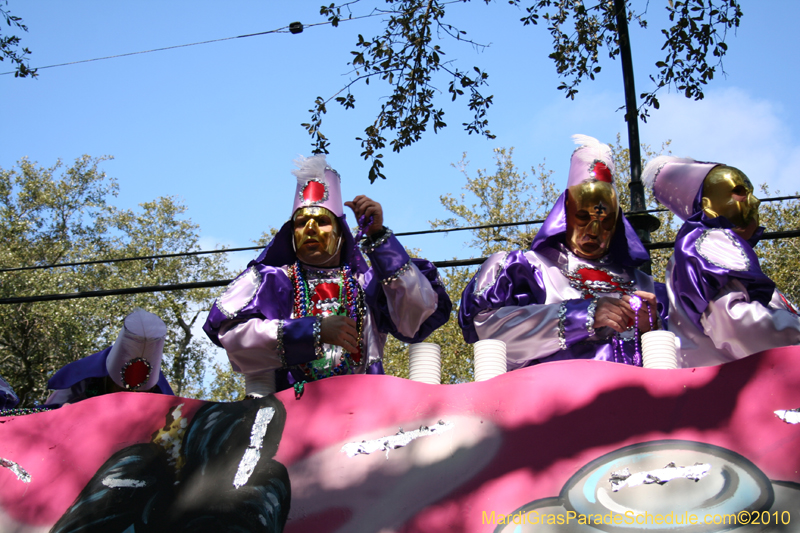 Krewe-of-Carrollton-New-Orleans-Mardi-Gras-4523
