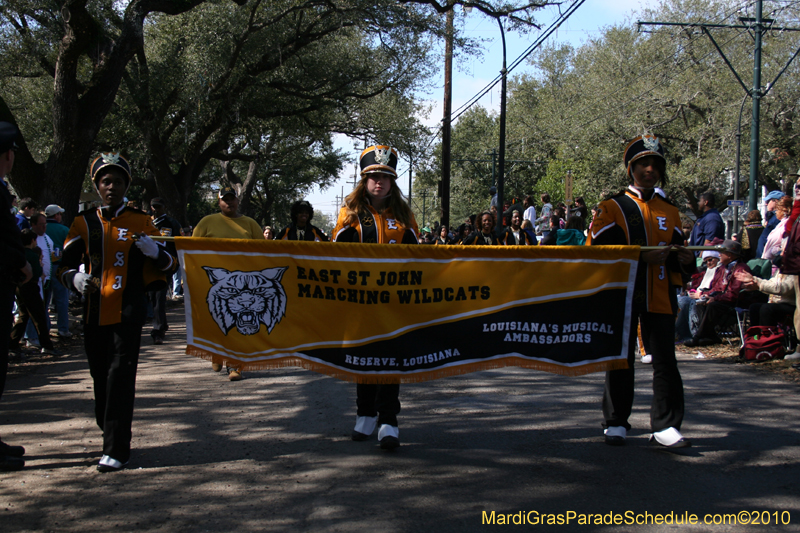Krewe-of-Carrollton-New-Orleans-Mardi-Gras-4527