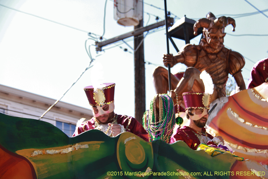 Krewe-of-Carrollton-2015-12047