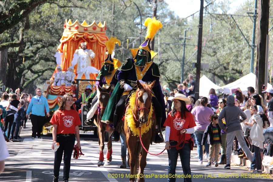 Krewe-of-Carrollton-2019-002958