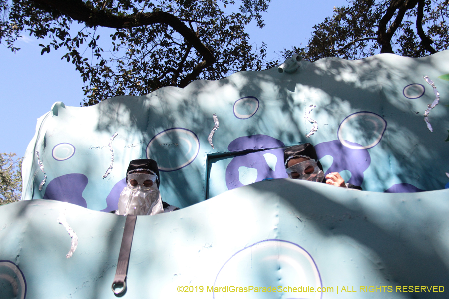 Krewe-of-Carrollton-2019-003049