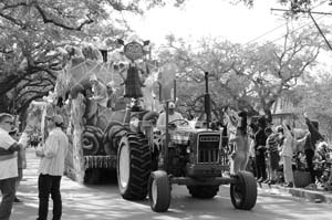 Krewe-of-Carrollton-00130-2022