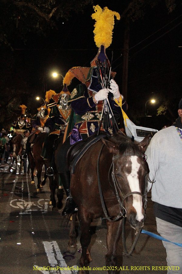 Krwew-of-Carrollton-002798