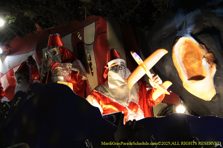 Krwew-of-Carrollton-002900