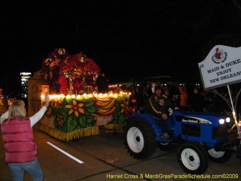 Krewe-of-Centurions-Metairie-2009-Mardi-Gras-Harriet-Cross-8125