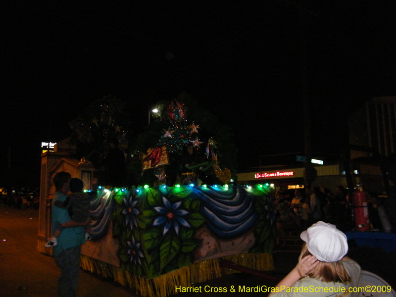 Krewe-of-Centurions-Metairie-2009-Mardi-Gras-Harriet-Cross-8150