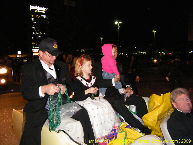 Krewe-of-Centurions-Metairie-2009-Mardi-Gras-Harriet-Cross-8161