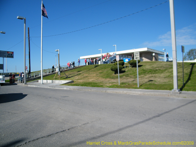 2009-Krewe-of-Choctaw-River-Parade-Steamboat-Natchez-Mardi-Gras-Westbank-5790