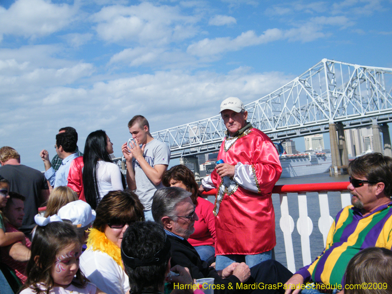 2009-Krewe-of-Choctaw-River-Parade-Steamboat-Natchez-Mardi-Gras-Westbank-5919