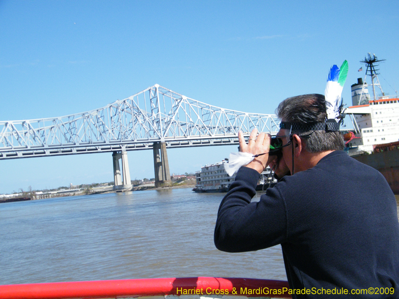 2009-Krewe-of-Choctaw-River-Parade-Steamboat-Natchez-Mardi-Gras-Westbank-5921