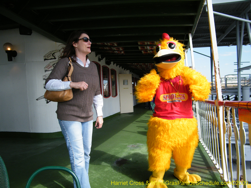 2009-Krewe-of-Choctaw-River-Parade-Steamboat-Natchez-Mardi-Gras-Westbank-5930