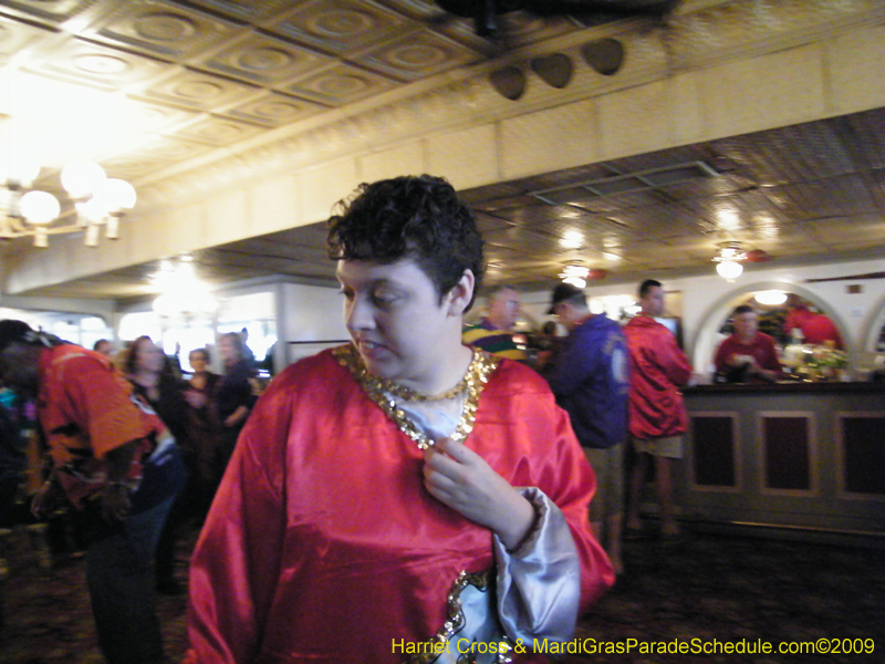 2009-Krewe-of-Choctaw-River-Parade-Steamboat-Natchez-Mardi-Gras-Westbank-5934