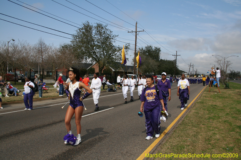Krewe-of-Choctaw-2009-Westbank-Mardi-Gras-0072