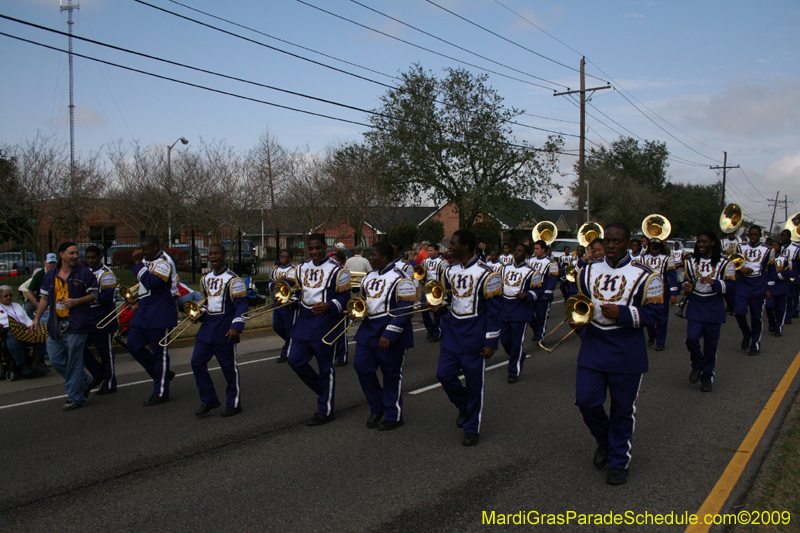 Krewe-of-Choctaw-2009-Westbank-Mardi-Gras-0074